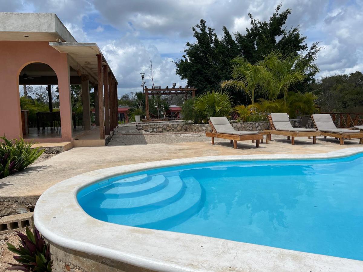 Las Villas De Maria 巴利亚多利德 外观 照片