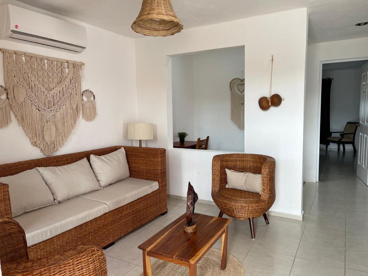 Las Villas De Maria 巴利亚多利德 外观 照片